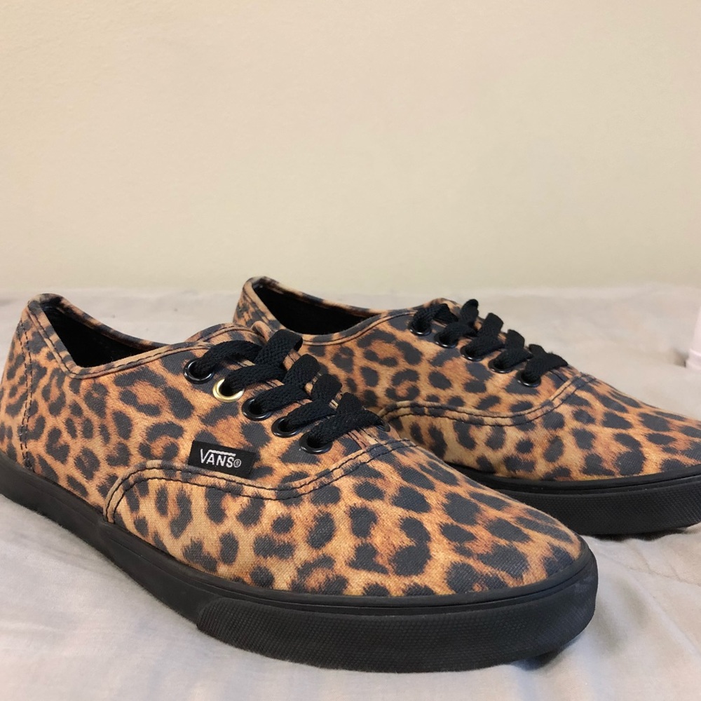 Vans W size 7
